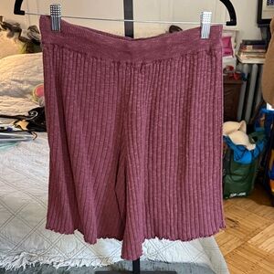 Ribbed Knit Mauve Shorts